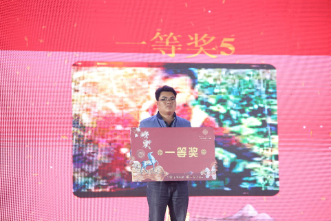 QQ截图20181015144013.png
